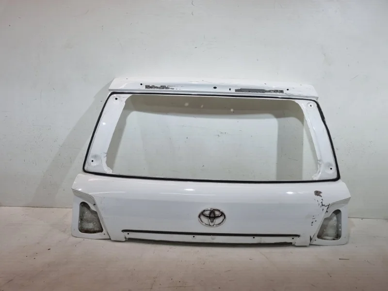 Крышка багажника Toyota Land Cruiser 2007-2021