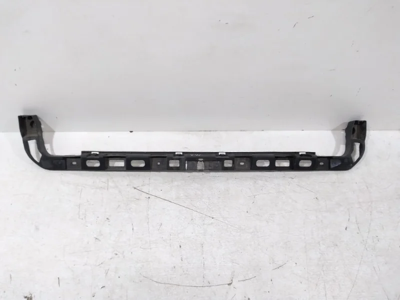 Кронштейн бампера Volkswagen Passat 2005-2010 B6