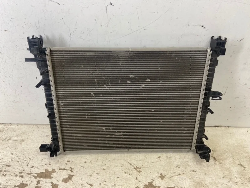 Радиатор кондиционера Renault Kaptur 2017-