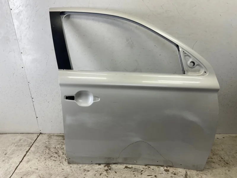 Дверь Outlander 2015- 3