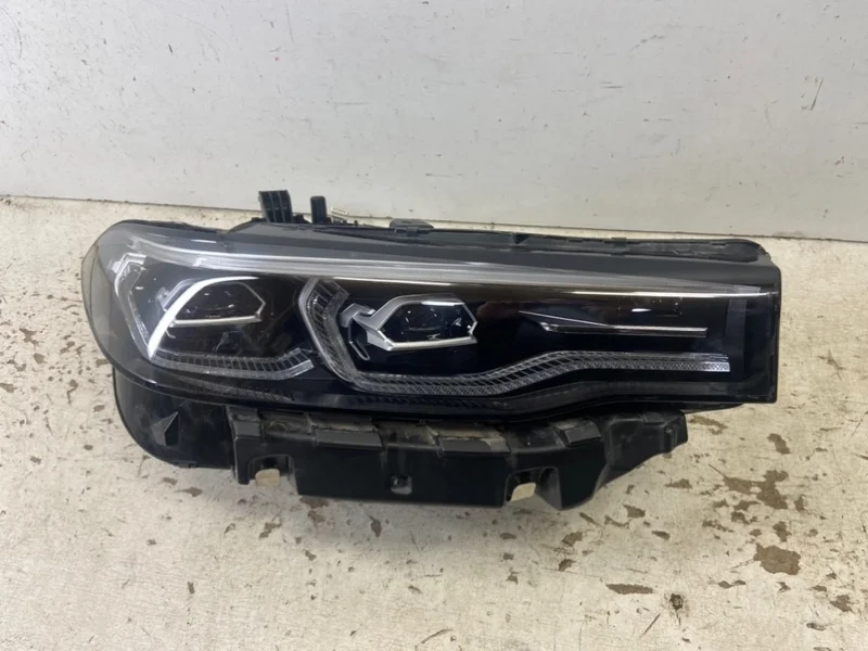 Фара BMW X7 2018- G07