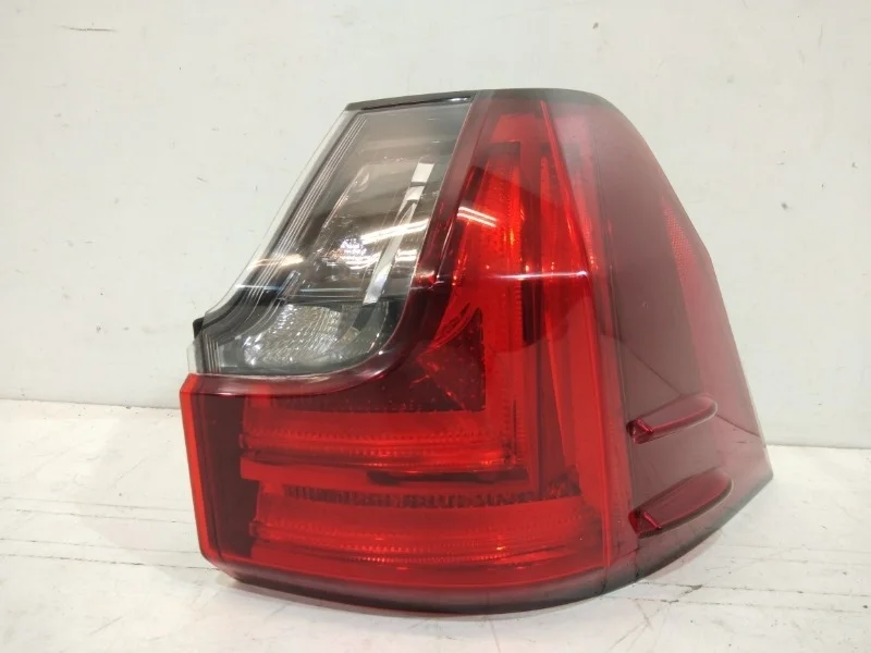 Фонарь Lexus LX 2016-2022 3