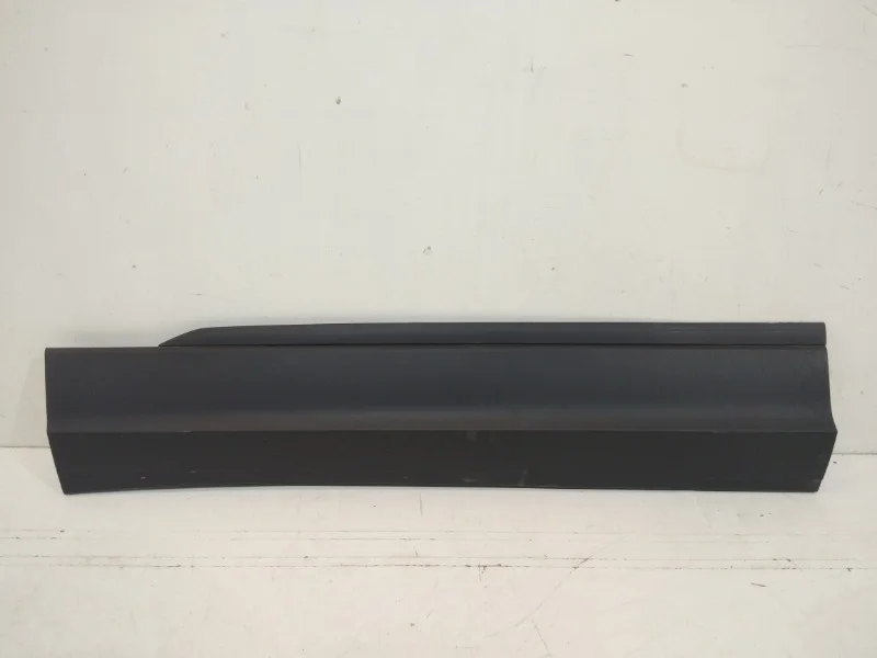 Накладка двери Volkswagen Tiguan 2017-2020