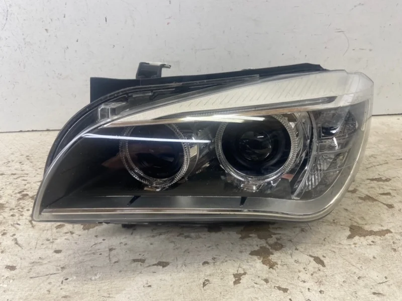 Фара BMW X1 2012-2015 E84