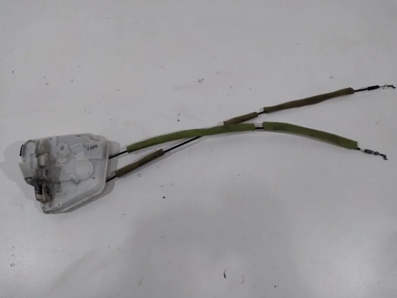 Замок двери Mazda 3 2008-2013 BL