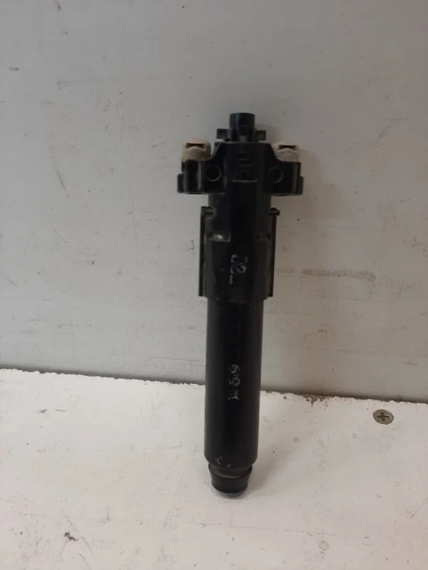 Форсунка омывателя LX 2016-2022 3