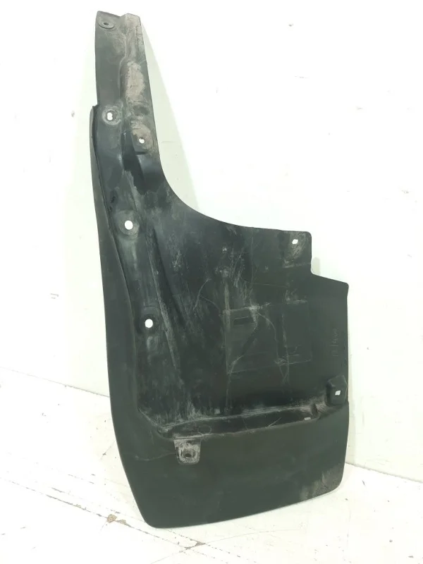 Брызговик Lexus LX 2016-2022 3