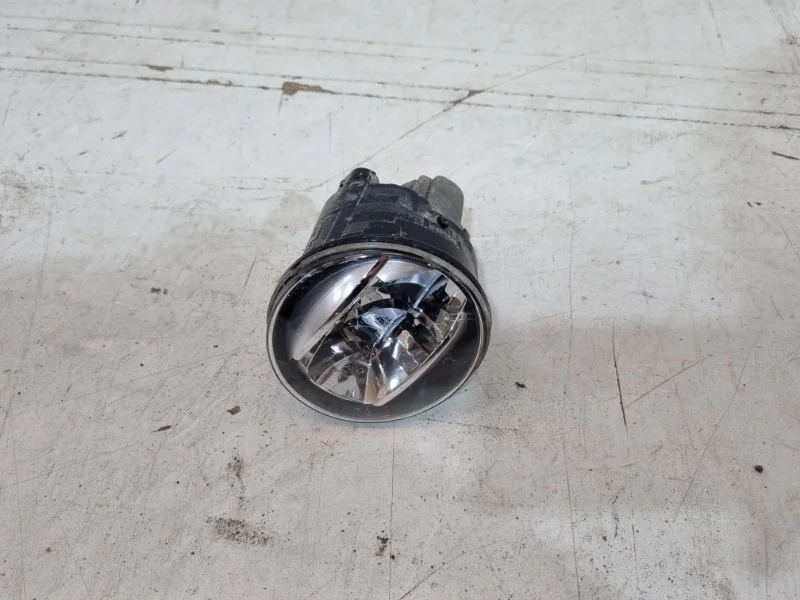 Фара противотуманная Toyota Land Cruiser 2016-2019 200