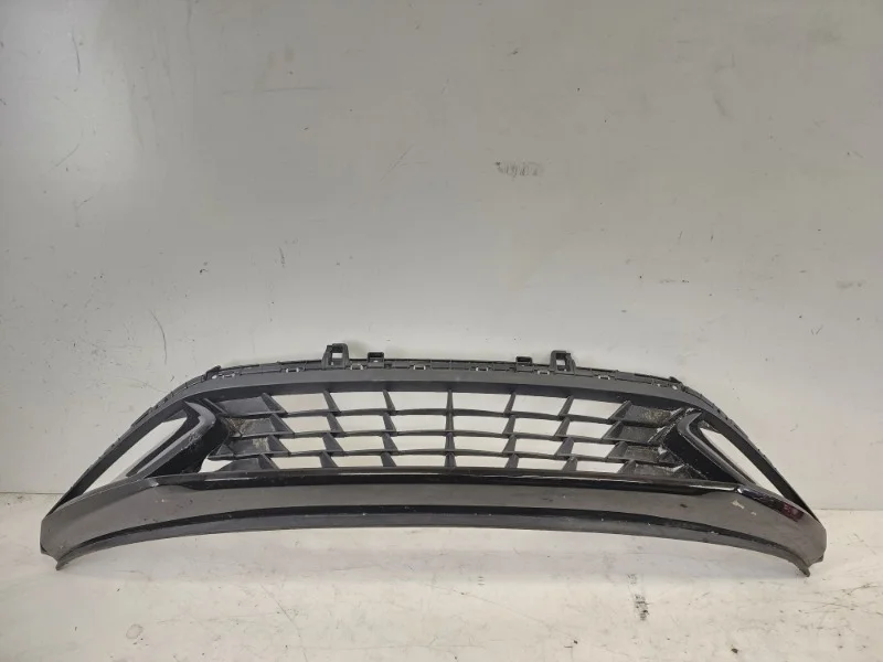 Решетка бампера KIa Cerato 2021-2022 4