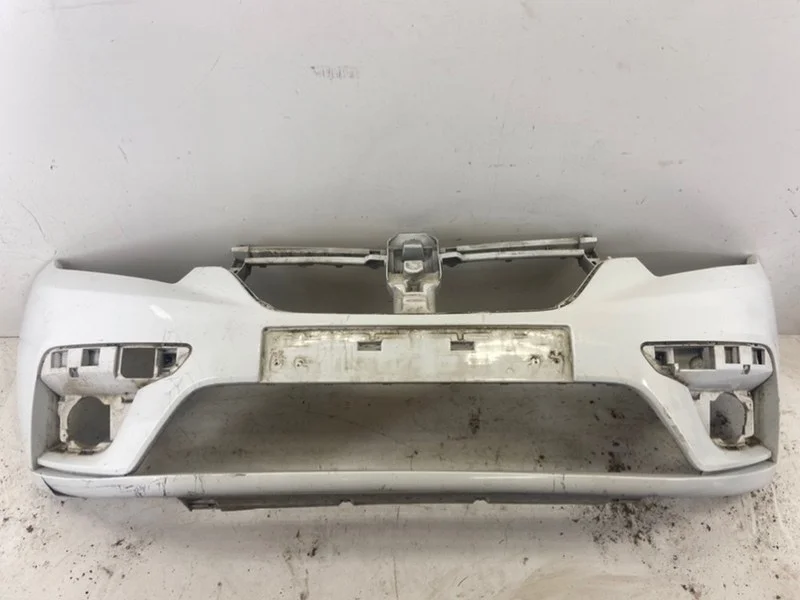 Бампер Renault Logan 2017-