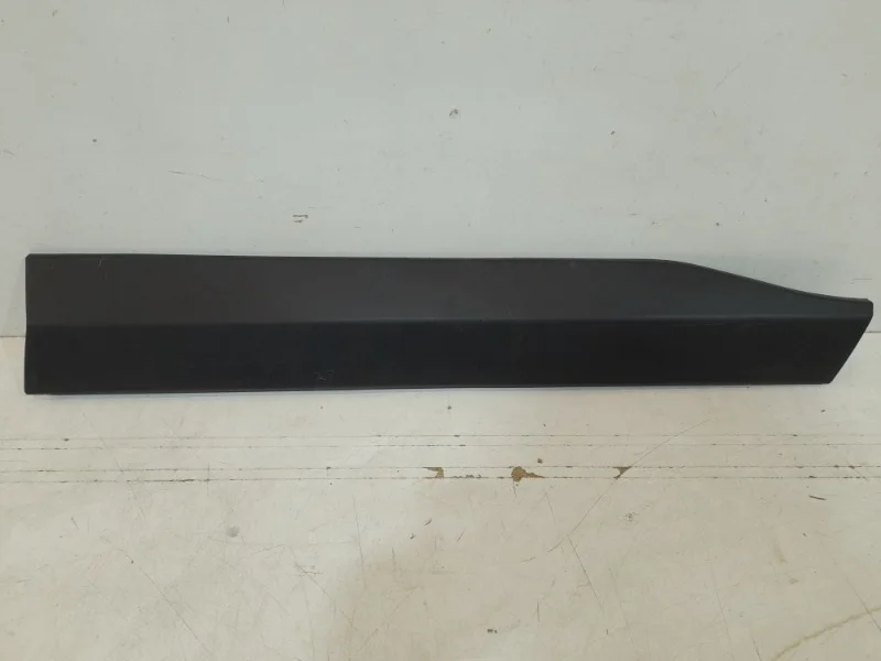 Накладка двери Toyota Rav4 2018-2023 50