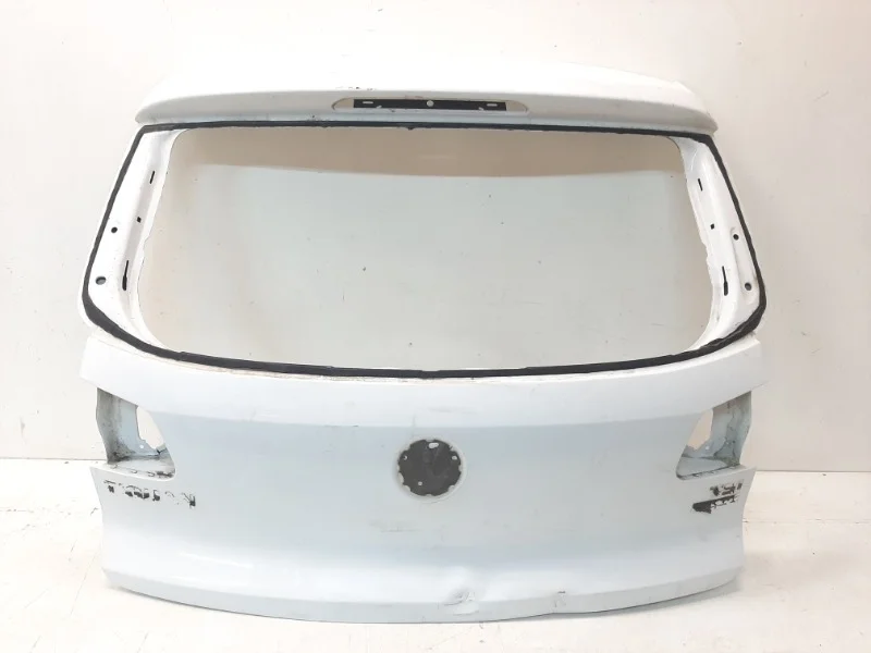 Крышка багажника Volkswagen Tiguan 2009-2016