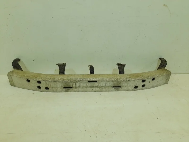 Усилитель бампера Toyota Land Cruiser Prado 2017-2023 150