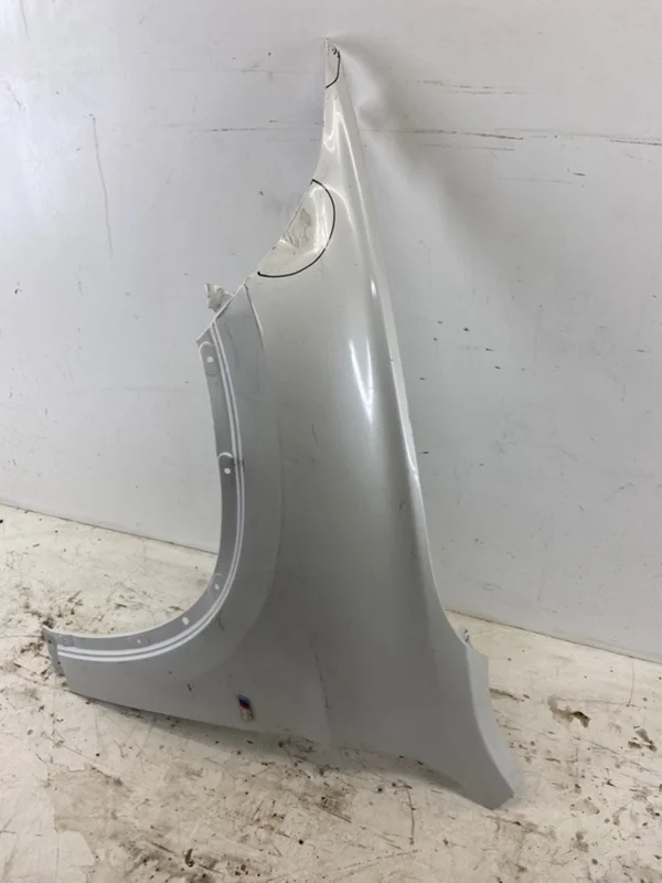 Крыло BMW X1 2015- F48