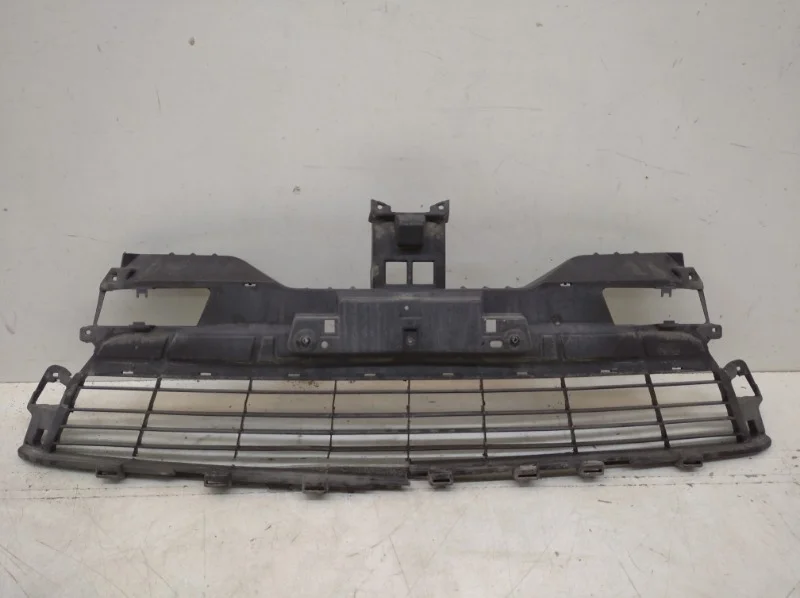 Кронштейн решетки радиатора Lexus NX 2017-2022