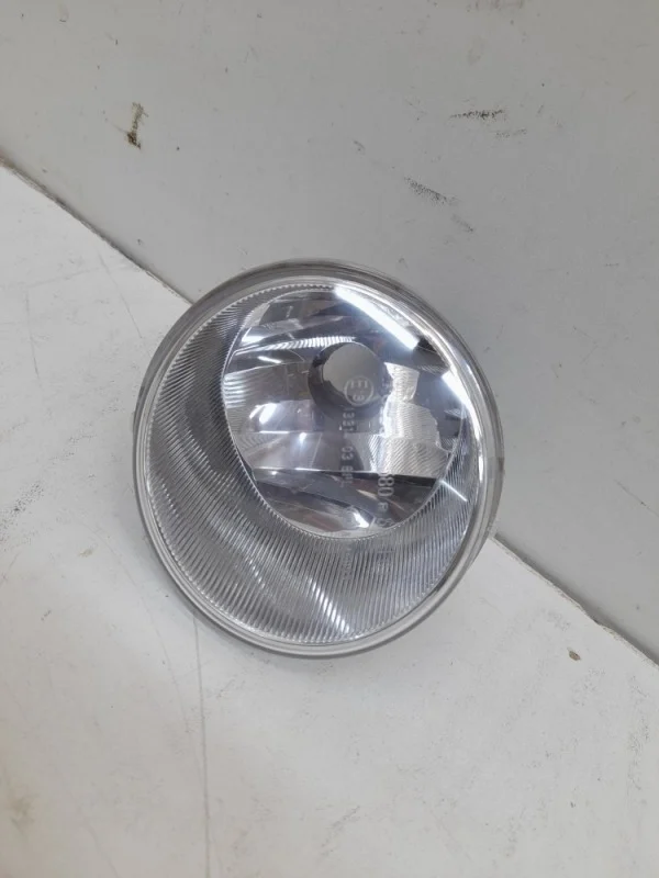 Фара противотуманная Toyota Rav4 2015-2019 40