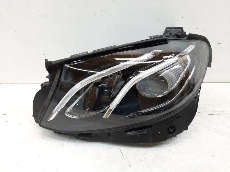 Фара Mercedes-Benz -Class 2016-2020 W213