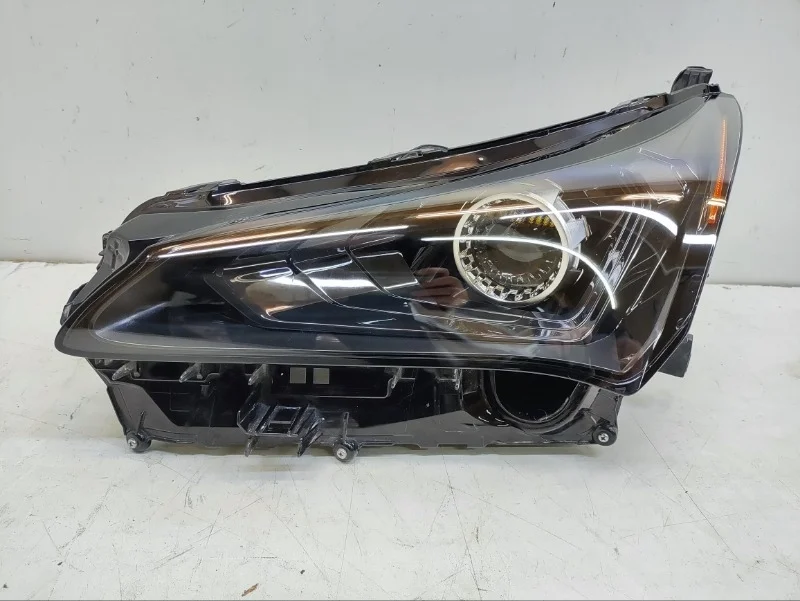 Фара Lexus NX 2017-2022