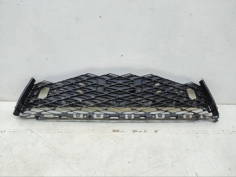 Решетка бампера Lexus RX 2016-2019 4