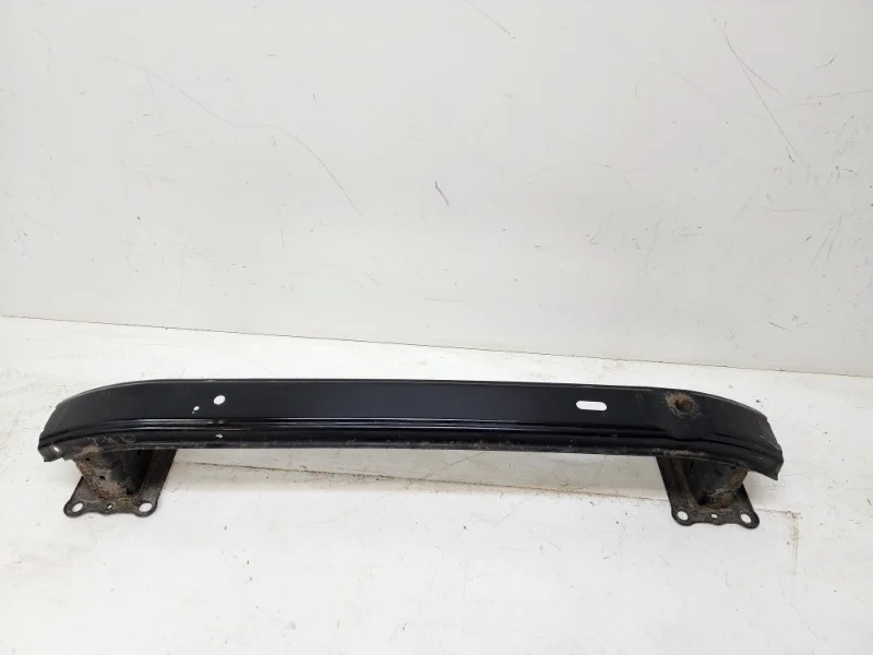 Усилитель бампера Kia Sportage 2010-2015 3