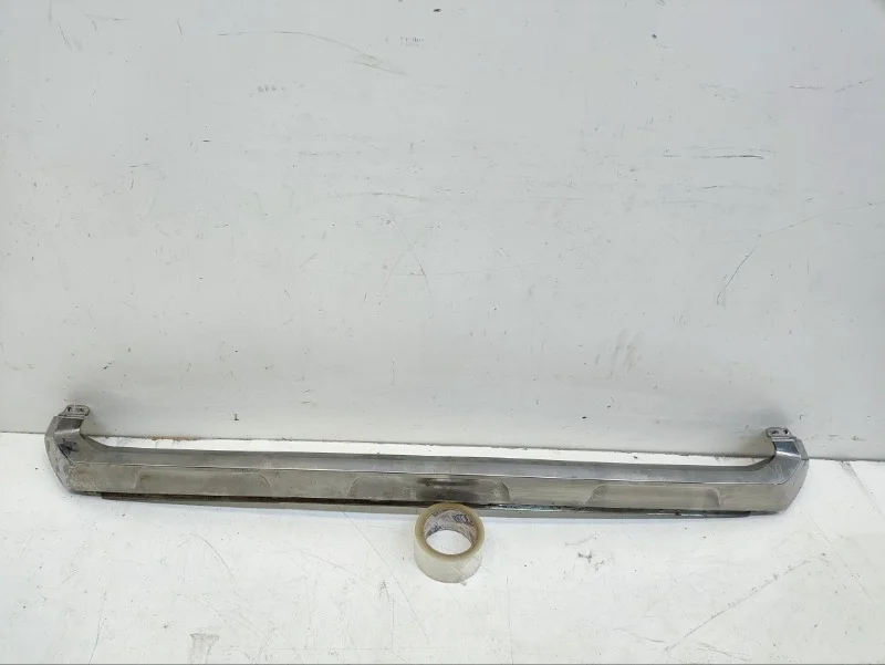 Молдинг решетки радиатора Lexus RX 2016-2022 4