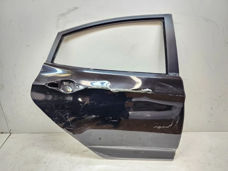 Дверь Hyundai Solaris 2010-2017