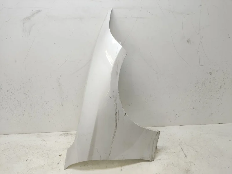 Крыло BMW 1er 2011- F20