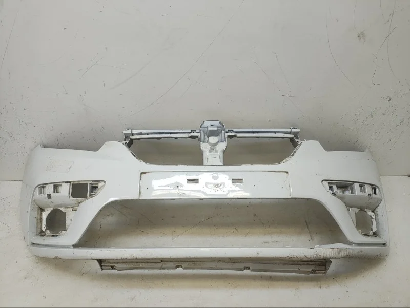 Бампер Renault Logan 2017-