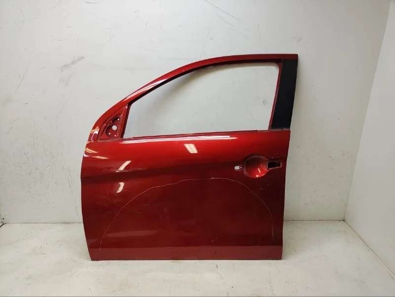 Дверь Mitsubishi Oultander 2006-2012 XL