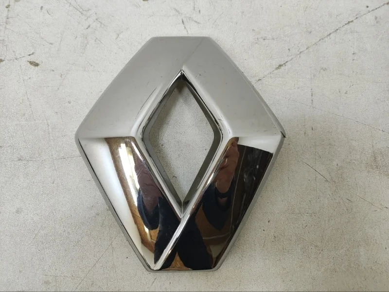 Эмблема Renault Kaptur 2016-2020