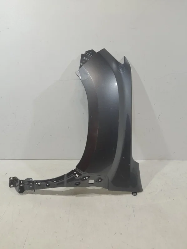 Крыло Renault Duster 2020-