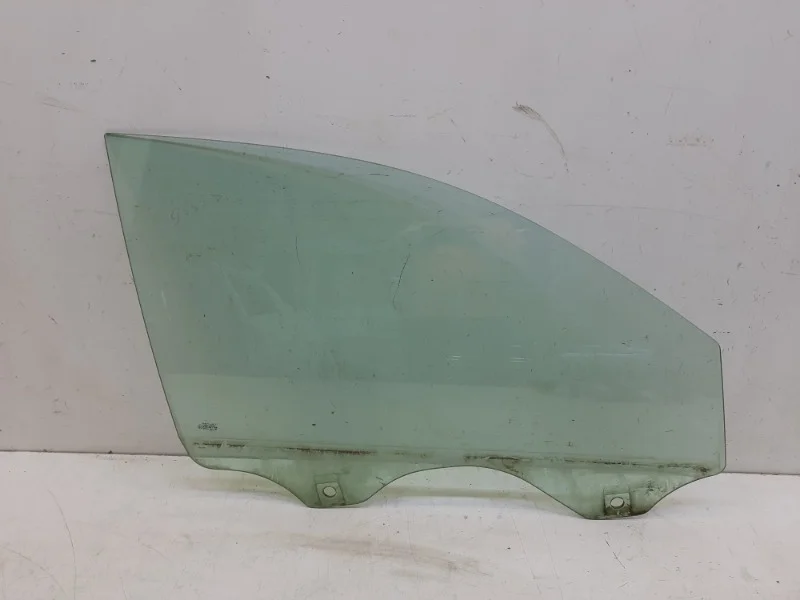 Стекло двери Porsche Cayenne 2003-2010 957