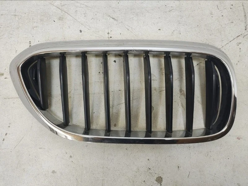 Решетка радиатора BMW 5er 2016- G30