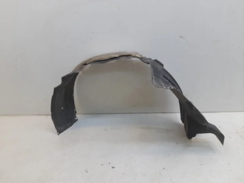 Подкрылок Toyota Land Cruiser 2007-2015