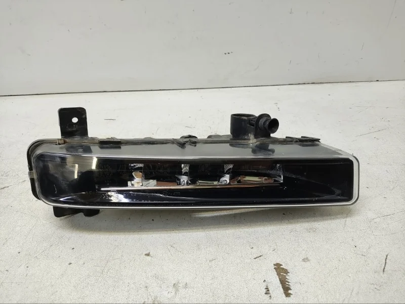 Фара противотуманная BMW 5er 2016- G30