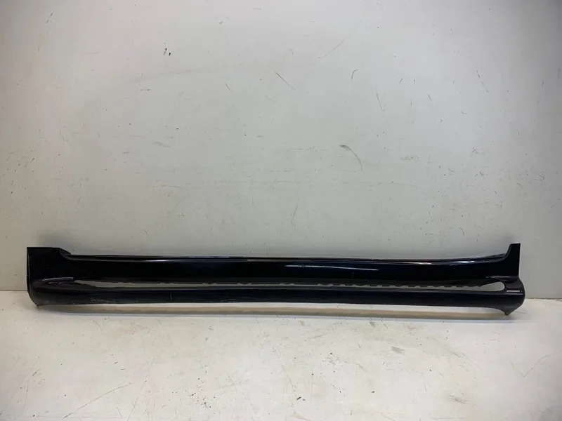 Накладка порога Toyota Land Cruiser 2012-2021 200