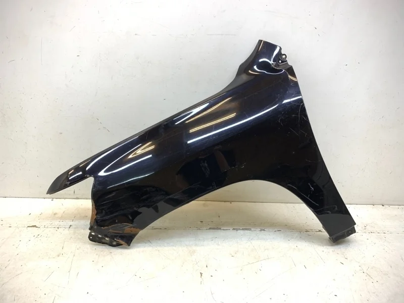 Крыло Toyota Land Cruiser 2015-2021 200