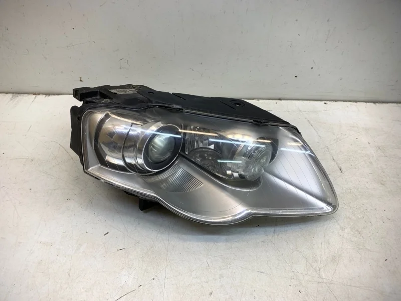 Фара Volkswagen Passat 2006-2010 B6