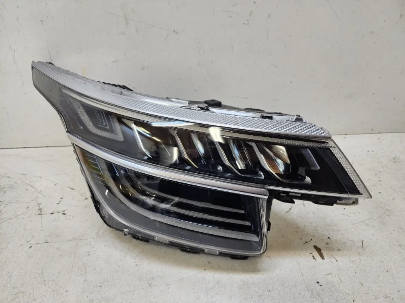 Фара Kia Seltos 2019-