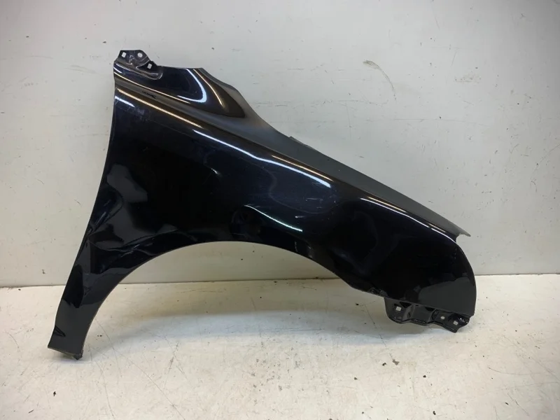 Крыло Toyota Avensis 2006-2010 T250