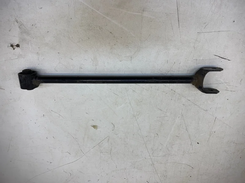 Рычаг продольный Toyota Camry 2006-2018 40, 50, 55