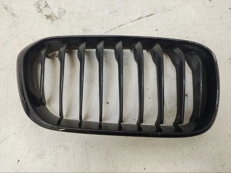 Решетка радиатора BMW 1er 2015- F20