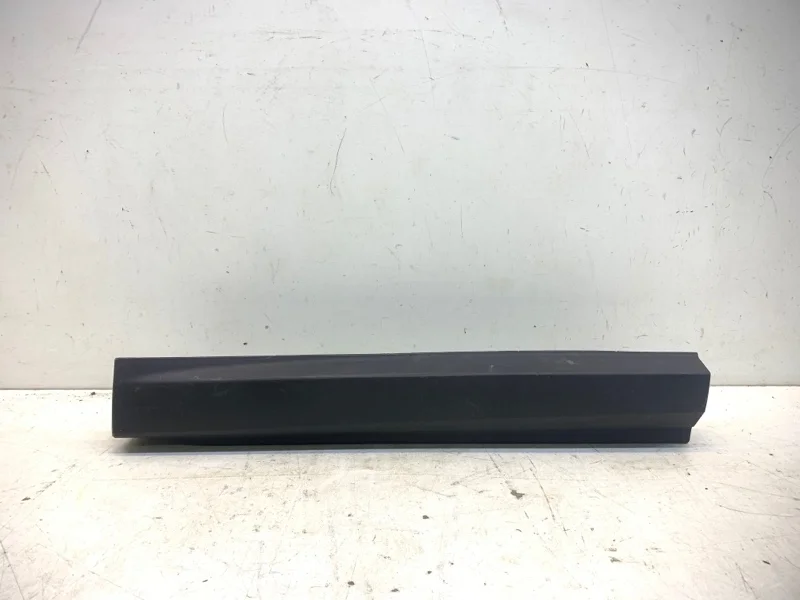 Накладка двери Lexus RX200T 2016-2019 4