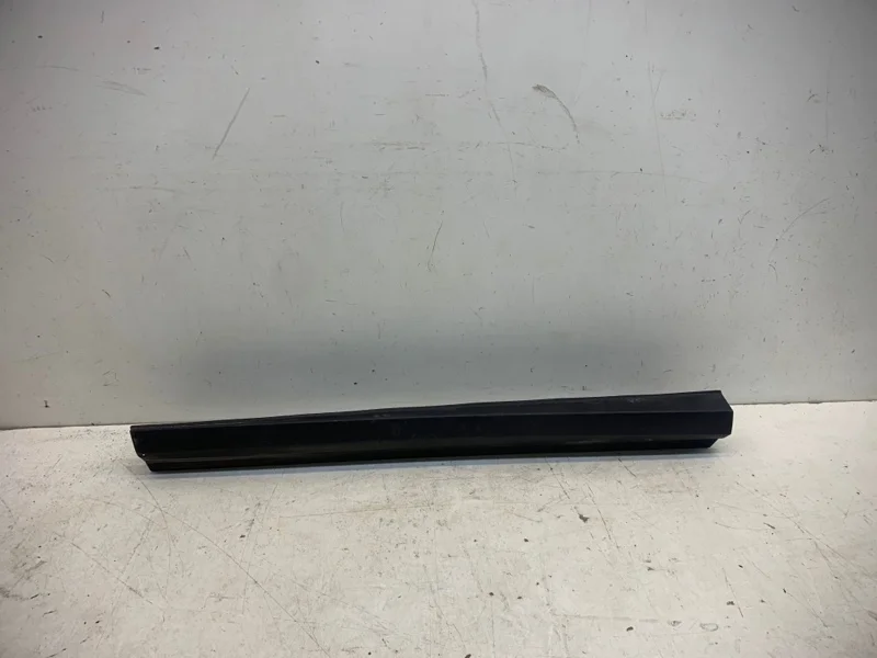 Накладка двери Lexus RX200T 2016-2019 4