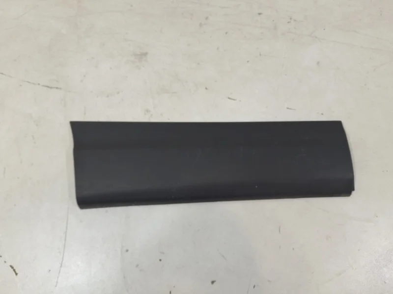 Накладка двери Nissan Qashqai 2014- J11