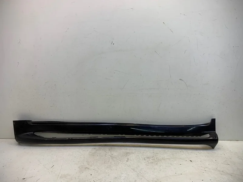 Накладка порога Toyota Land Cruiser 2012-2021 200