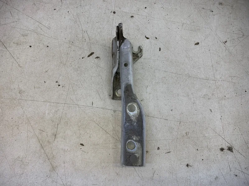 Петля капота Volkswagen Polo 2009-2019 5