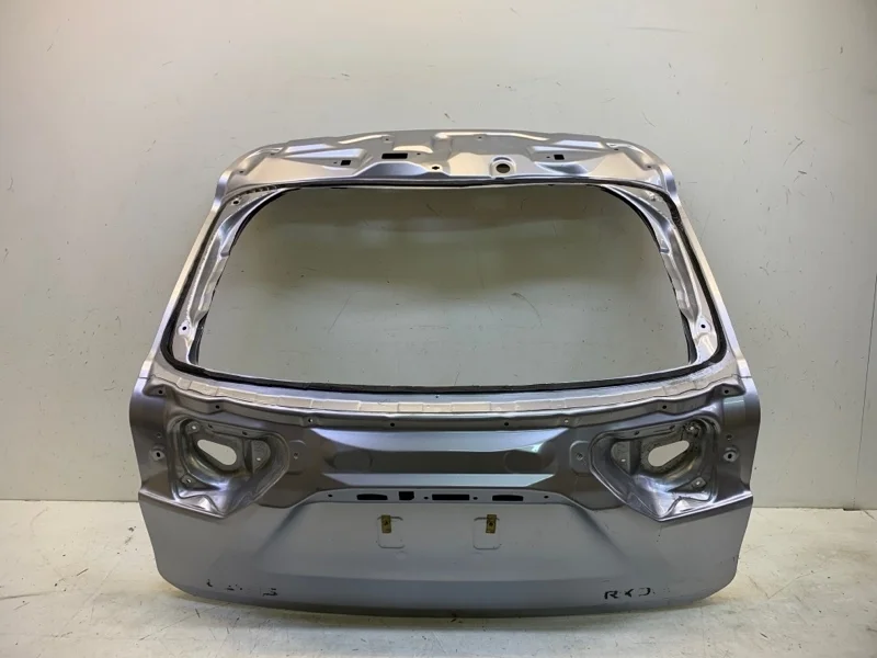 Крышка багажника Lexus RX200T 2016-2023 4