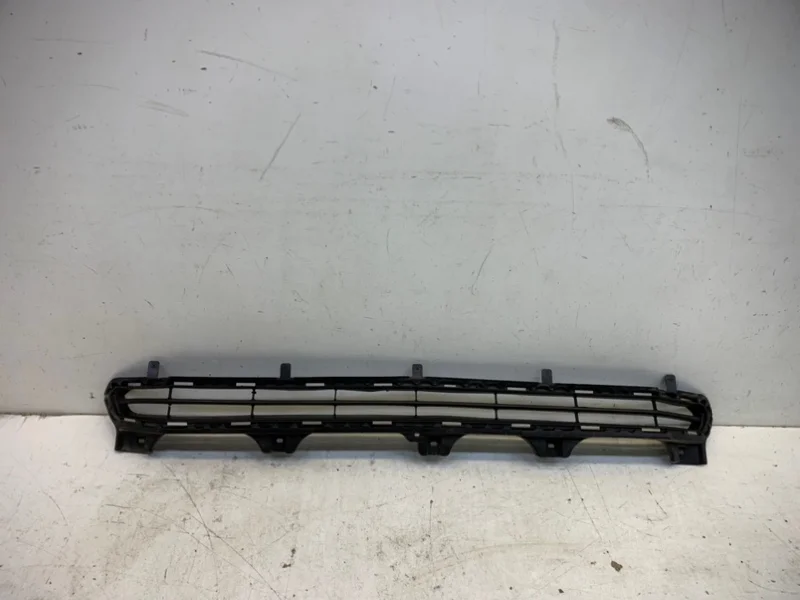 Решетка бампера Toyota Land Cruiser Prado 2017-2023 150