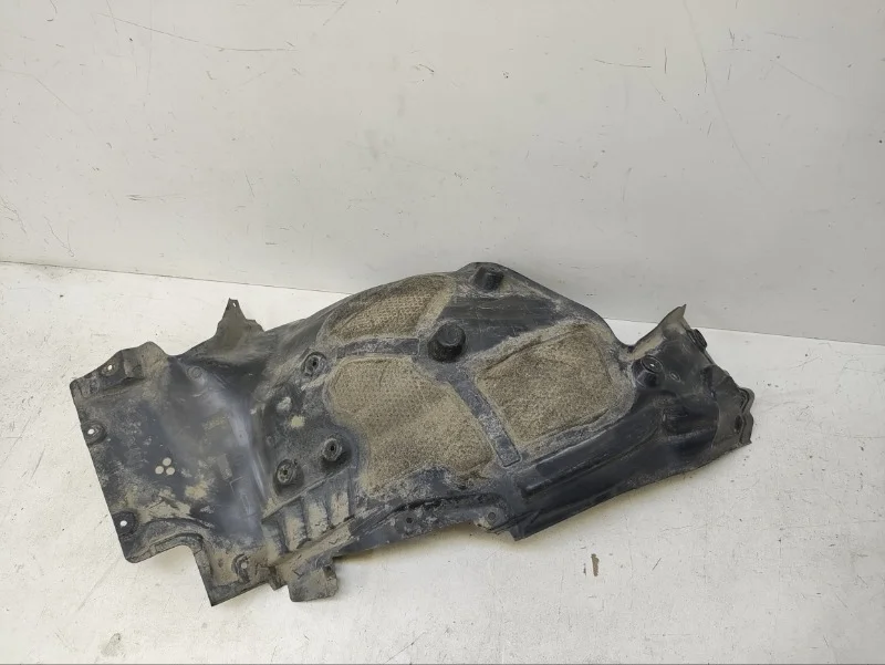 Подкрылок BMW 5er 2016- G30